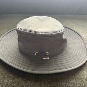 Tilley AirFlo hat, size 7 1/4